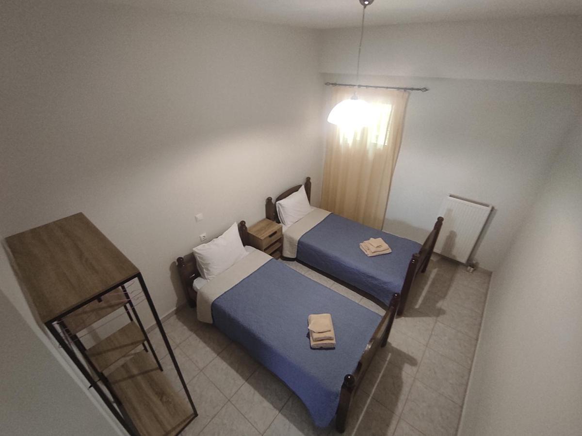 Nickthegreekapartment Galatas  Экстерьер фото